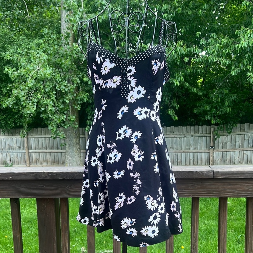 American Eagle Outfitters Black and White adjustable straps Small Mini Sundress